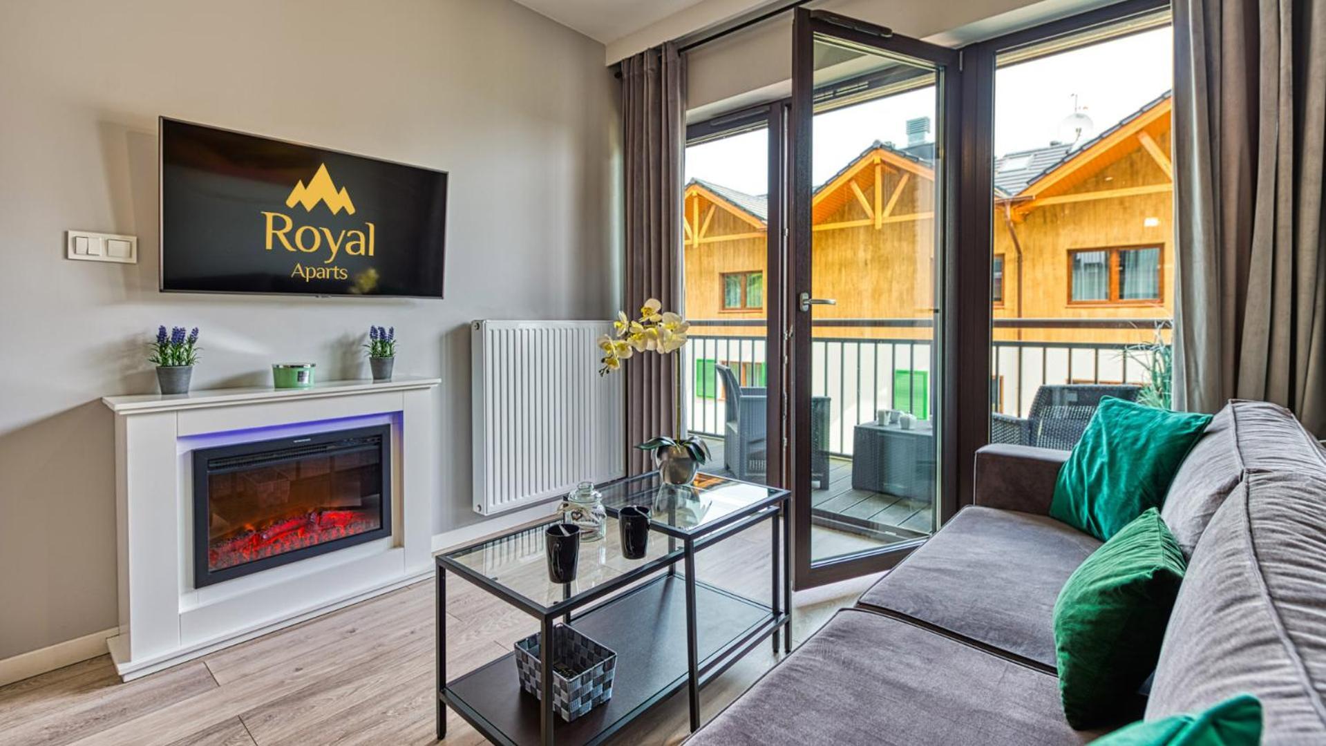 Apartment Karpatia By Royal Aparts *