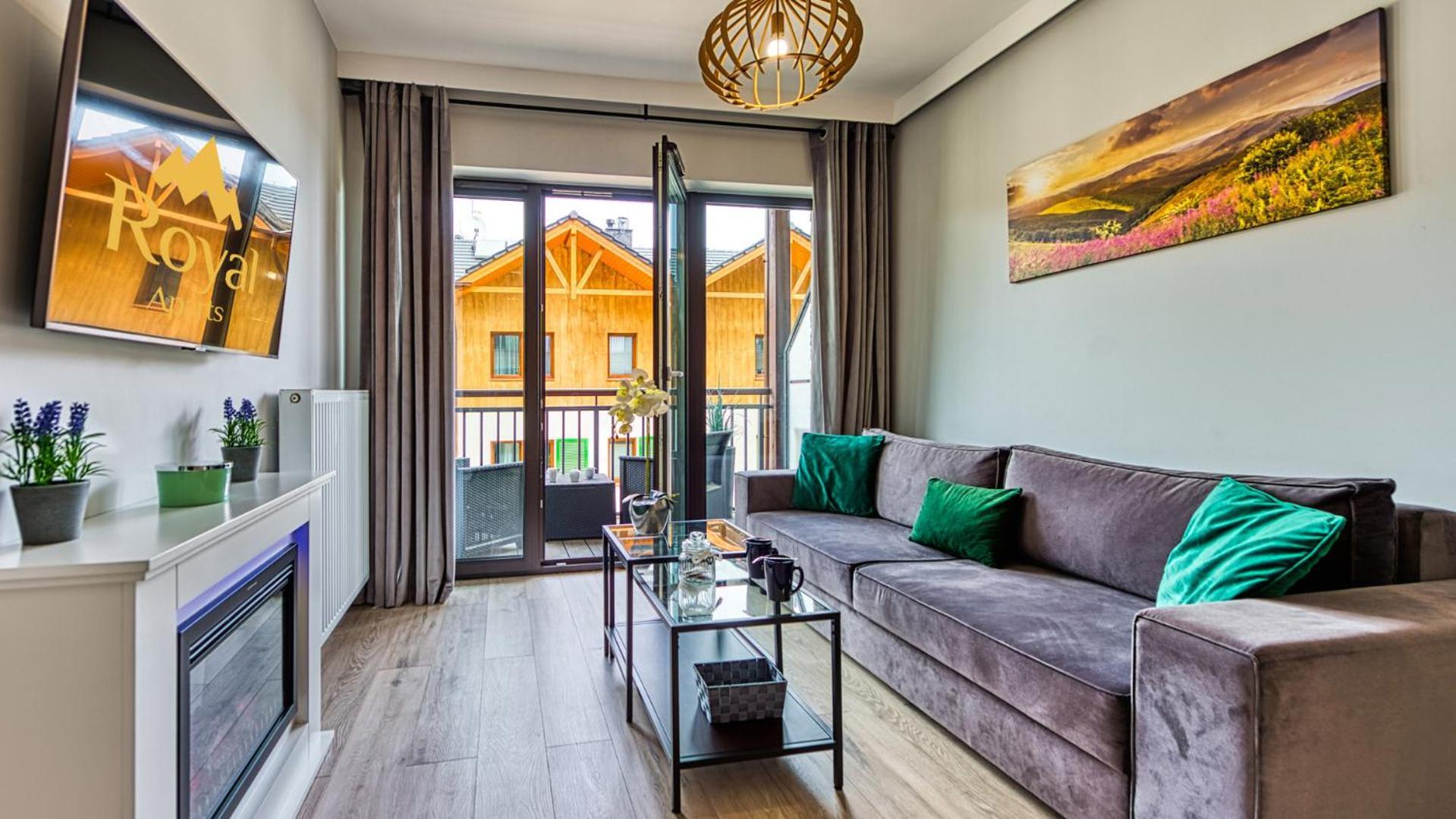 Karpatia By Royal Aparts Apartment *